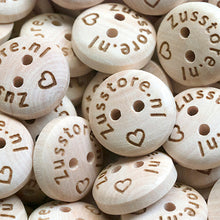 Charger l'image dans la galerie, Boutons en bois personnalisés 15mm, boutons en bois personnaliseble avec prénom ou marque