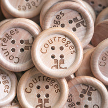 Afbeelding in Gallery-weergave laden, 30mm Gepersonaliseerde ronde Camillia houten knopen 50st