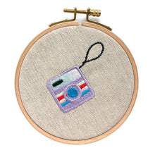 Charger l'image dans la galerie, Motif broderie Appareil photo instantané, Fichier conception de Polaroid, Fichier conception machine à broder caméra