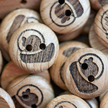 Afbeelding in Gallery-weergave laden, Boutons en bois personnalisés avec logo
