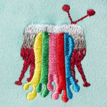 Charger l&#39;image dans la galerie, Motif broderie TV rétro dégoulinant de couleurs, Fichier conception de broderie tv, Fichier conception machine à broder vieille télé
