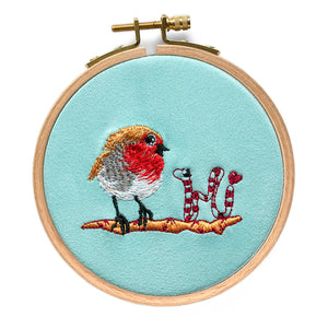Red robin and worm says hi machine embroidery file, cute bird embroidery design, bird on a branch design