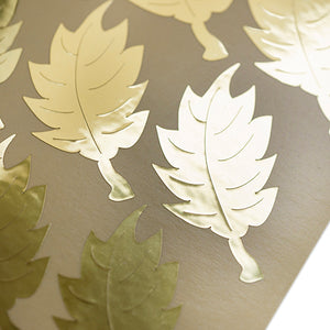 Autocollant feuille doré métallique en forme de feuille
