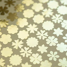 Load image into Gallery viewer, gold foil flower stickers, autocollants de fleurs en feuille d&#39;or
