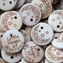 Afbeelding in Gallery-weergave laden, gepersonaliseerde ronde houten labels 15mm
