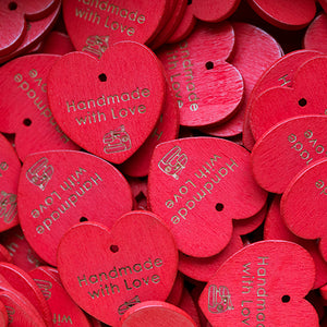 houten hartjes hangers voor valentijnsdag